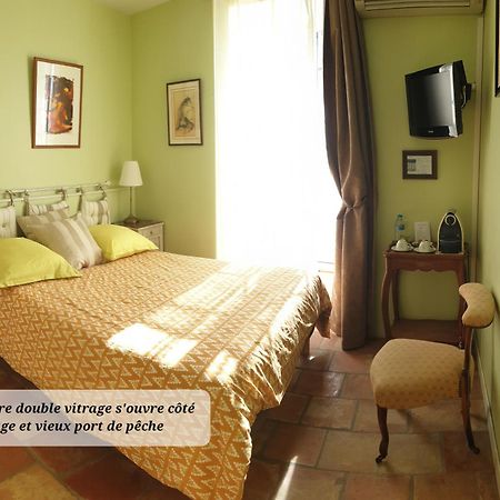 Bed and Breakfast Alcove Marine Грюїссан Номер фото